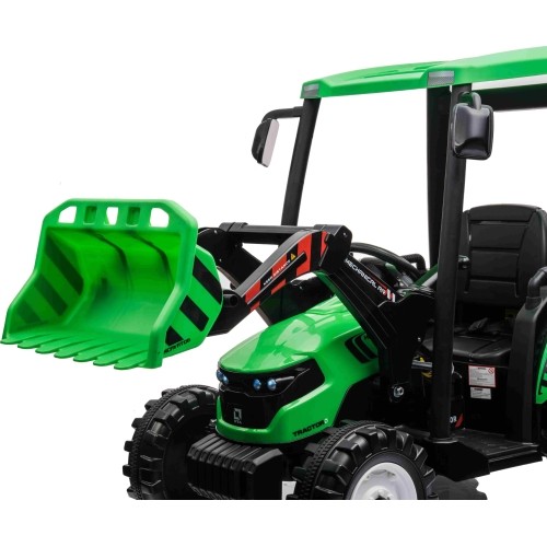 Traktor MEGA D68 z przyczepą, zielony