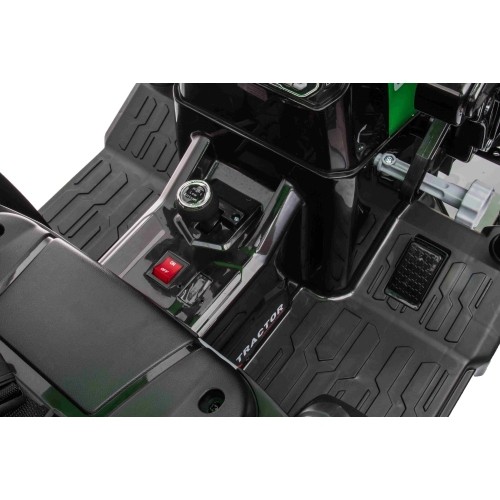 Traktor MEGA D68 z przyczepą, zielony