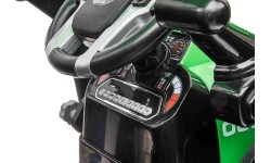 Traktor MEGA D68 z przyczepą, zielony