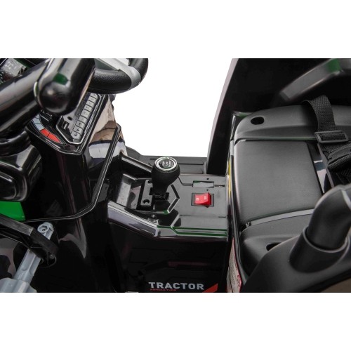 Traktor MEGA D68 z przyczepą, zielony
