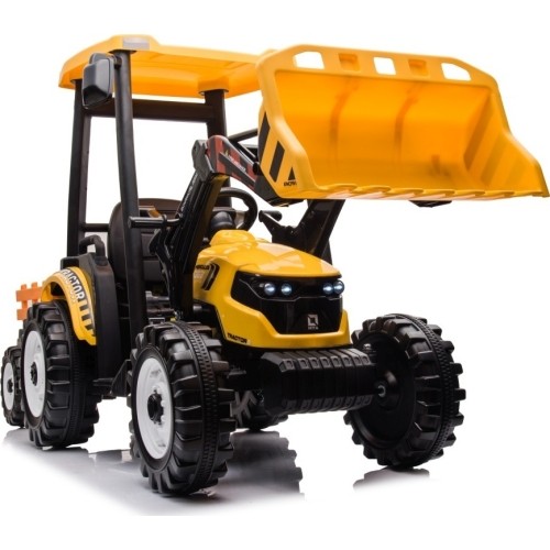 Traktor MEGA D68 z przyczepą, żółty