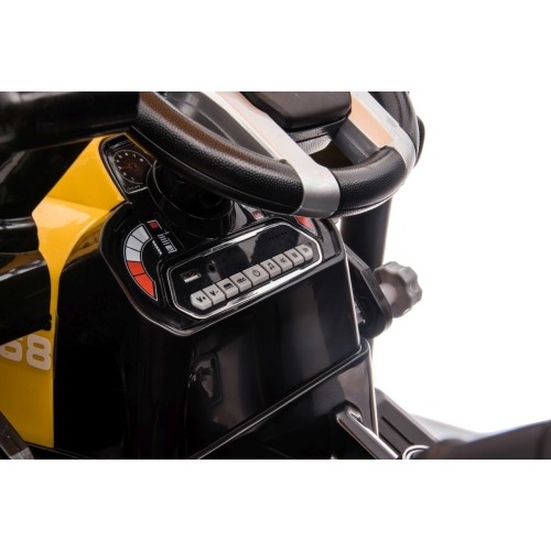 Traktor MEGA D68 z przyczepą, żółty