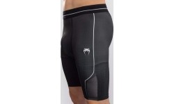 Spodenki Venum Stealth Vale Tudo, czarno-białe