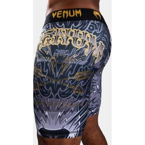 Spodenki Venum Wolf Atak Vale Tudo – czarne/szare