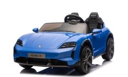 Pojazd elektryczny Porsche Taycan Turbo S niebieski