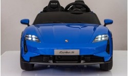 Pojazd elektryczny Porsche Taycan Turbo S niebieski