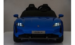 Pojazd elektryczny Porsche Taycan Turbo S niebieski