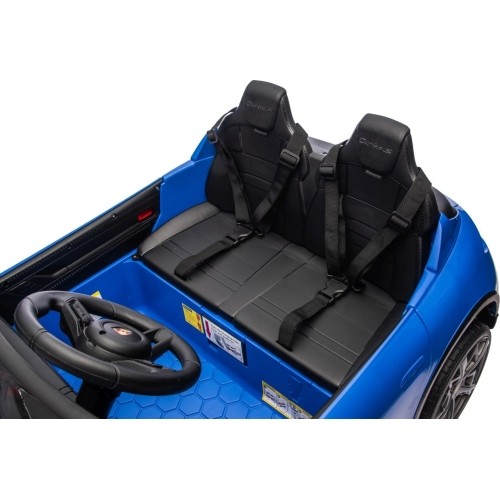 Pojazd elektryczny Porsche Taycan Turbo S niebieski