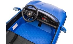 Pojazd elektryczny Porsche Taycan Turbo S niebieski