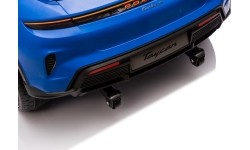 Pojazd elektryczny Porsche Taycan Turbo S niebieski