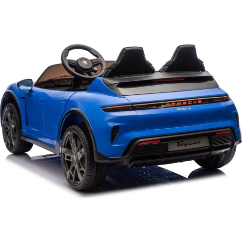 Pojazd elektryczny Porsche Taycan Turbo S niebieski