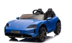 Pojazd elektryczny Porsche Taycan Turbo S niebieski