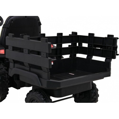Traktor Titanium z przyczepą, czarny