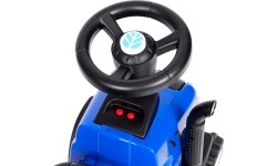Traktor jeżdżący dla dzieci z przyczepą, interaktywną kierownicą i dźwiękami, niebieski