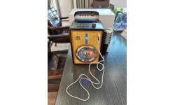 Wzmacniacz z funkcją Bluetooth i mikrofonu