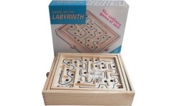 Drewniana gra labirynt