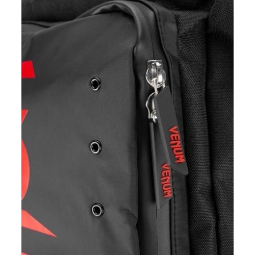 Plecak Venum Challenger Xtrem Evo, czarny/czerwony
