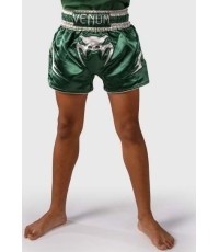 Spodenki Muay Thai Venum Inferno – zielono-białe