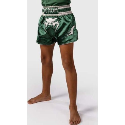 Spodenki Muay Thai Venum Inferno – zielono-białe