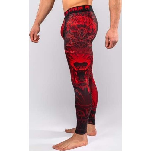 Legginsy kompresyjne Venum Wolf Atak - czarno-czerwone