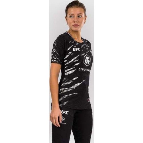 Damska koszulka walkout UFC Fusion by Venum Authentic Fight Night – czarna