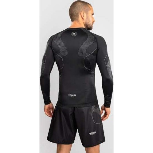 Rashguard z długim rękawem Venum Nexus, czarno-srebrny