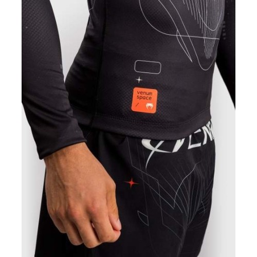 Rashguard Venum Eclipse z długim rękawem - czarny/kość słoniowa
