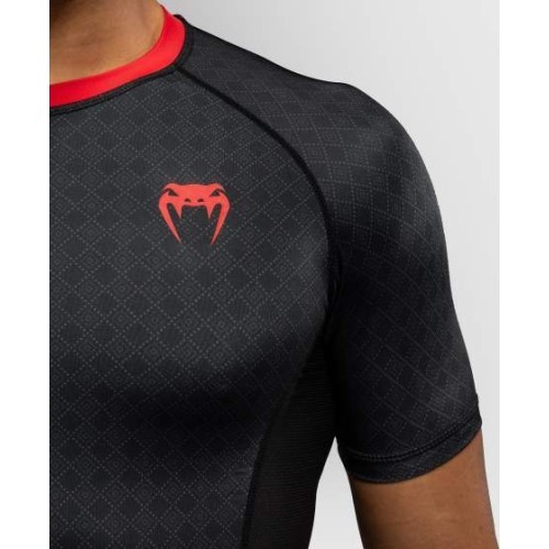 Rashguard Venum x Roger Gracie Signature z krótkim rękawem, czarno-czerwony
