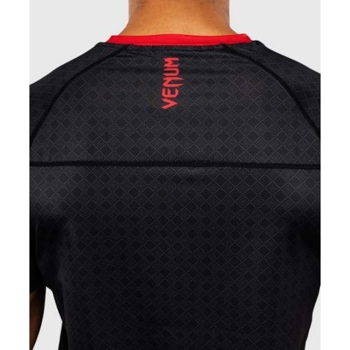Koszulka Venum x Roger Gracie Signature Dry Tech - czarno-czerwona