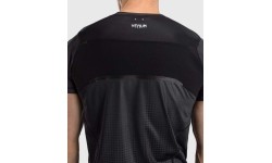 Koszulka Venum Stealth Dry-Tech, czarno-biała