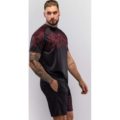 Koszulka Venum Spectre Dry-Tech – czarno-czerwona
