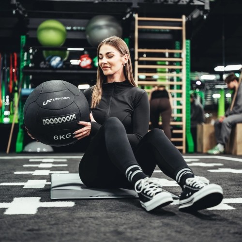 Piłka lekarska WALL BALL 4 kg - UpForm