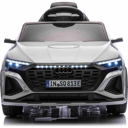 Pojazd elektryczny Audi SQ8, szary
