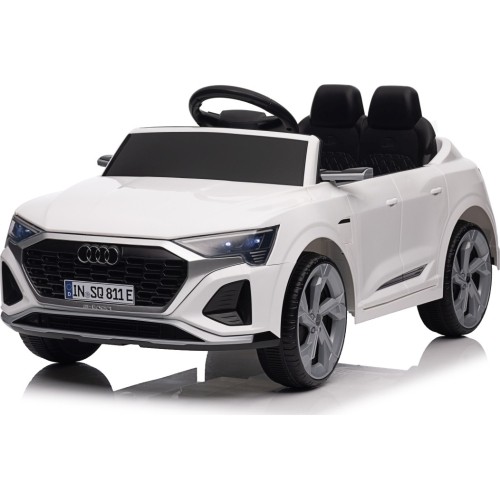 Audi SQ8 White Vehicle