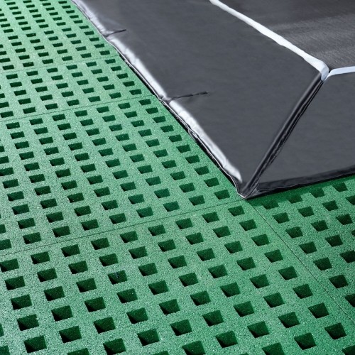 Trampolina gruntowa EXIT Dynamic 244x427 cm z płytami bezpieczeństwa Freezone, czarna