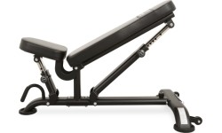 Ławka Newton Fitness Black Series BLK-50 Commercial Heavy Duty Club