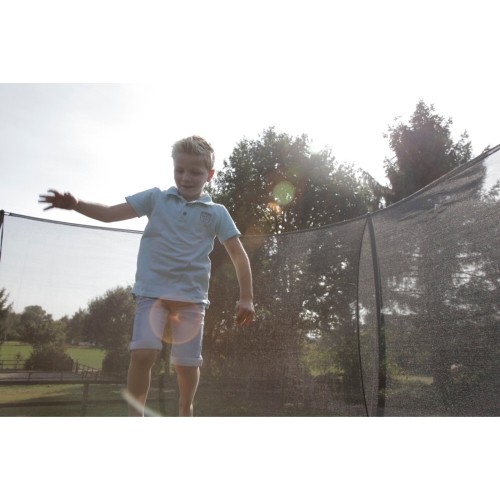 Trampolina gruntowa EXIT Silhouette ø244 cm z siatką ochronną – czarna