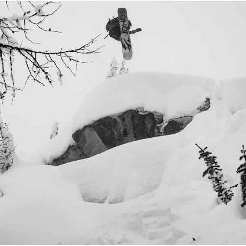 Deska snowboardowa Jones Flagship