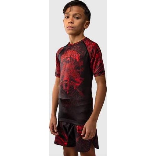 Koszulka rashguard dziecięca Venum Wolf Atak z krótkim rękawem – czarno-czerwona
