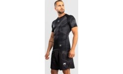 Koszulka rashguard Venum Nexus z krótkim rękawem - czarno-srebrna