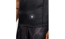 Koszulka rashguard Venum Nexus z krótkim rękawem - czarno-srebrna