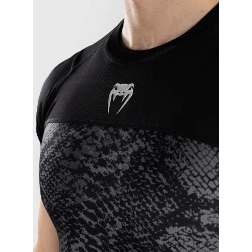 Rashguard Venum G-Fit Scales z krótkim rękawem – czarno-grafitowy
