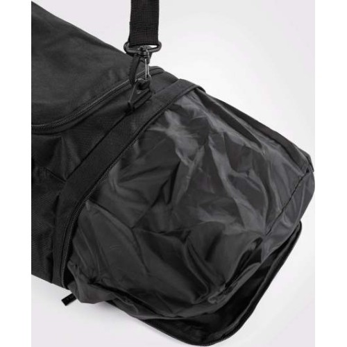 Torba sportowa Venum Essential (61 l), czarna