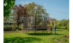 Trampolina EXIT Allure Premium ø427 cm z siatką ochronną, czarna
