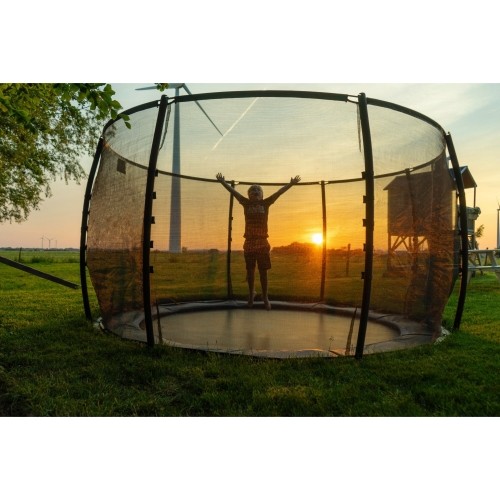 Trampolina gruntowa EXIT Dynamic ø366 cm z siatką ochronną – czarna