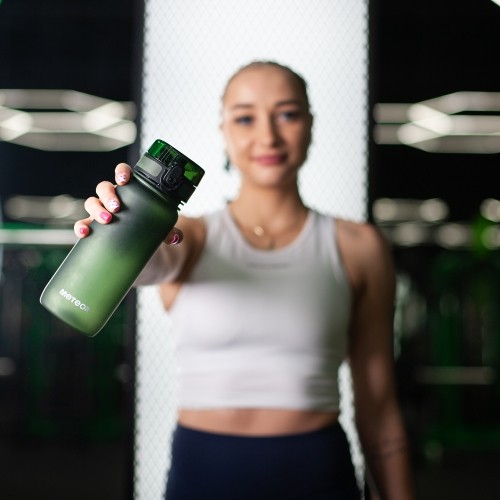 Sportowa butelka na wodę Meteor 650 ml - Ciemnozielony