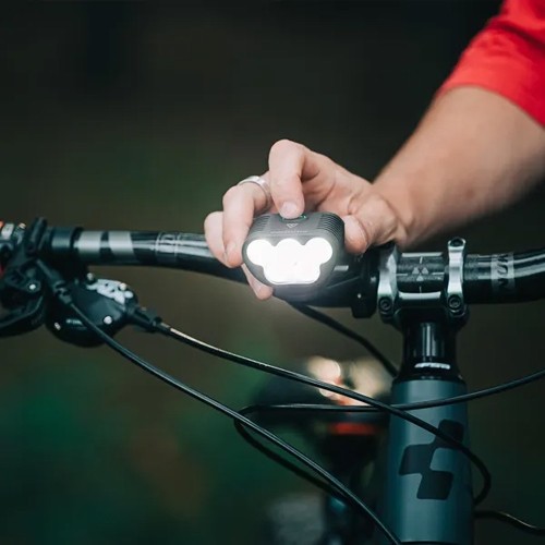 Lampa przednia MagicShine Monteer 8000S V2.0