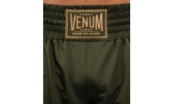 Spodenki bokserskie Venum Classic – Military Green/Sand