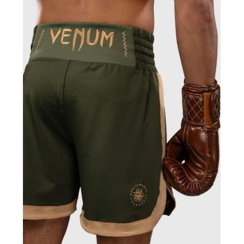 Spodenki bokserskie Venum Classic – Military Green/Sand