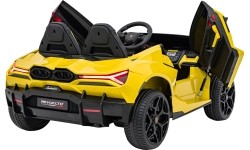 Pojazd elektryczny Lamborghini Revuelto XL, żółty
